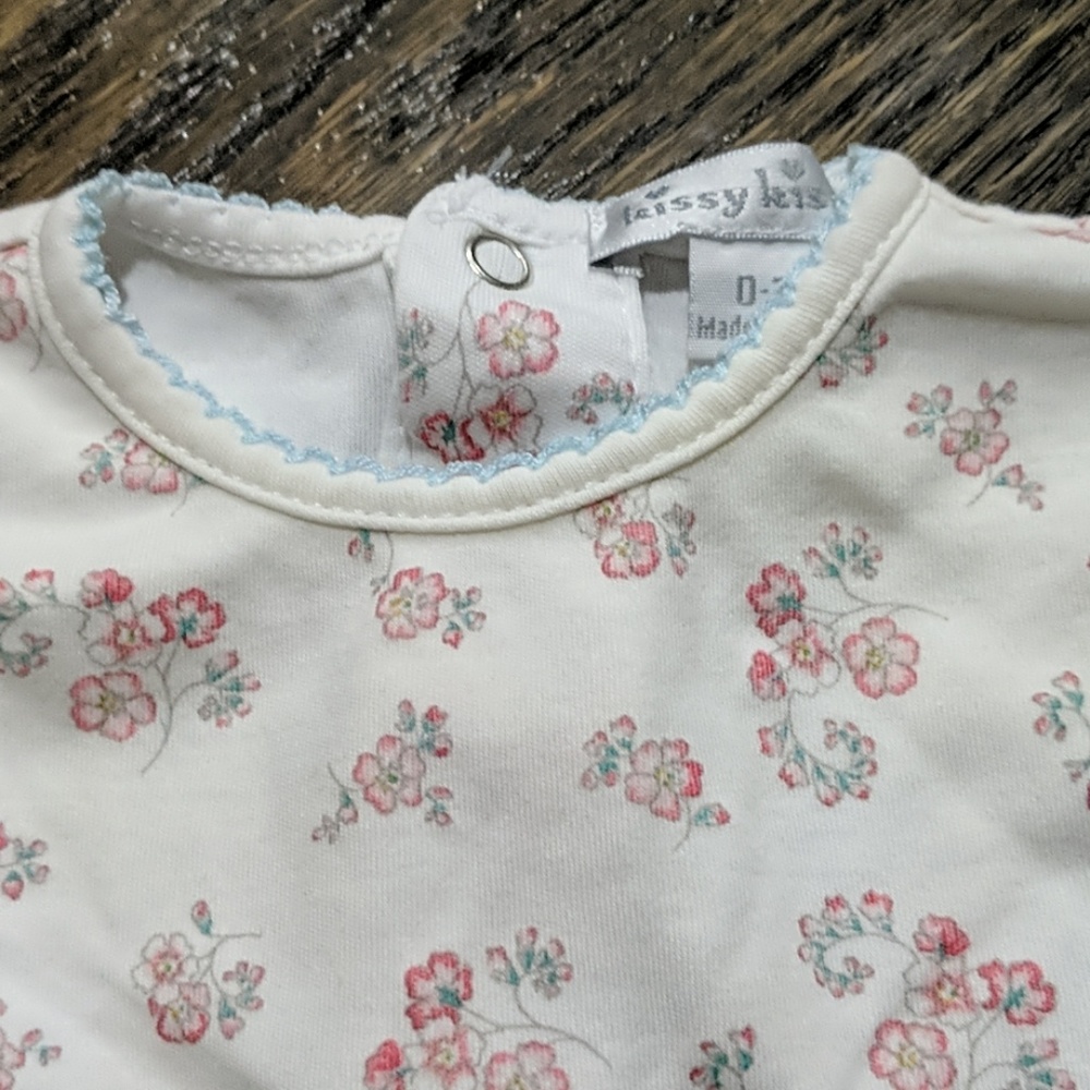 Kissy Kissy Ruffle Shirt - Picture 3 of 6